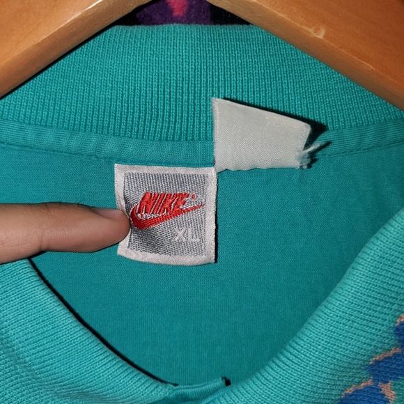 Vintage Nike tee - Picture 3 of 4